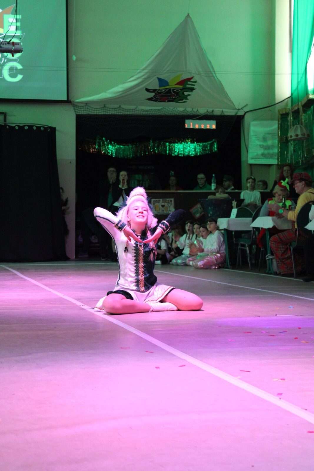 Der ECC Das Funkemariechen